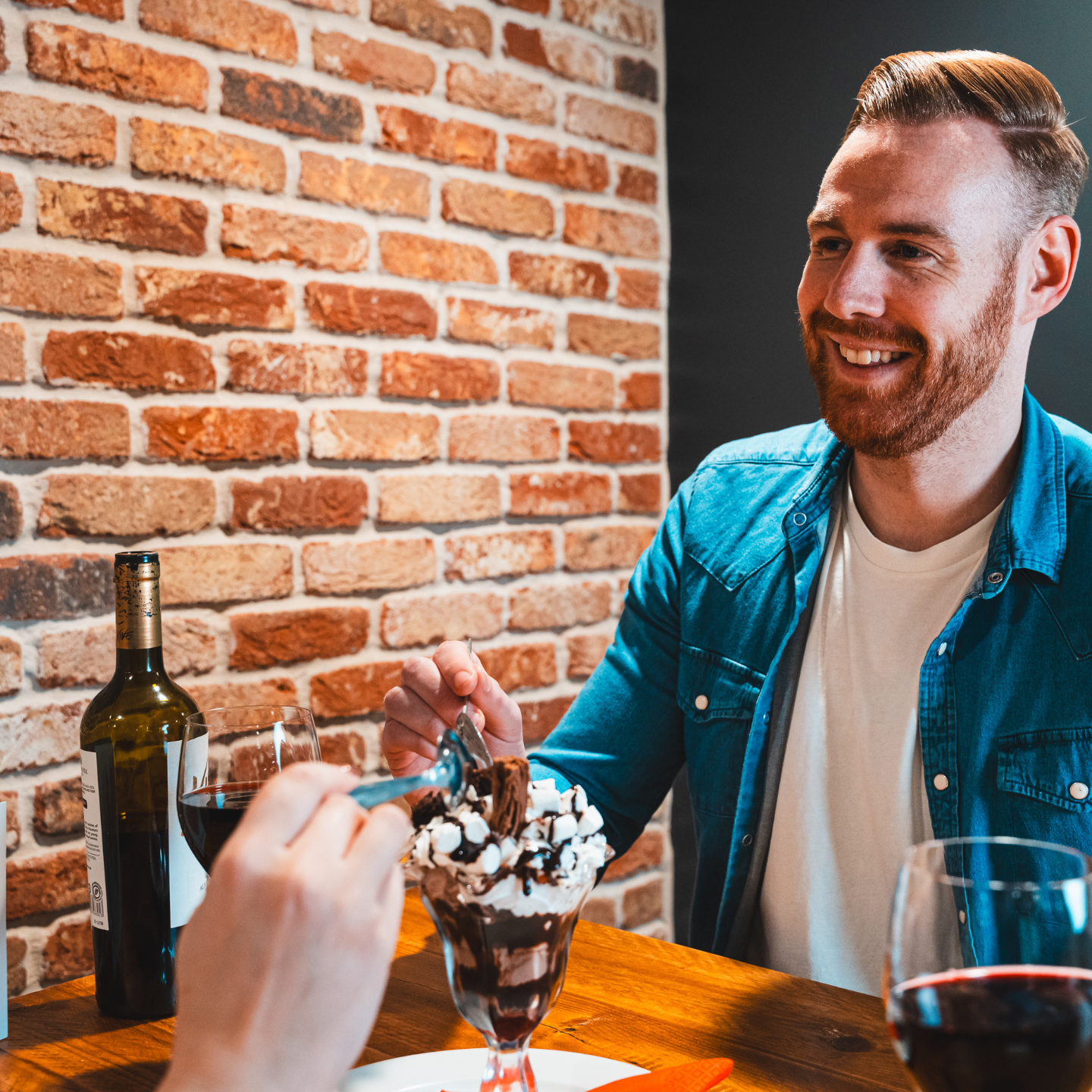 Valentine’s Weekend Dining & Treat Menu at The Red Lion in Marchwiel, Wrexham